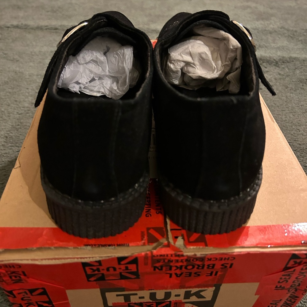 T.U.K Men's Black Suede Buckle Loafers - Picture 4 of 5